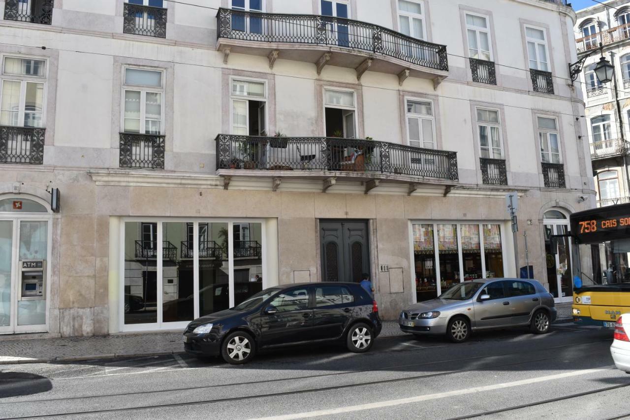 Architect-Designed Loft In A Historic Hilltop Neighborhood Lisboa Eksteriør bilde