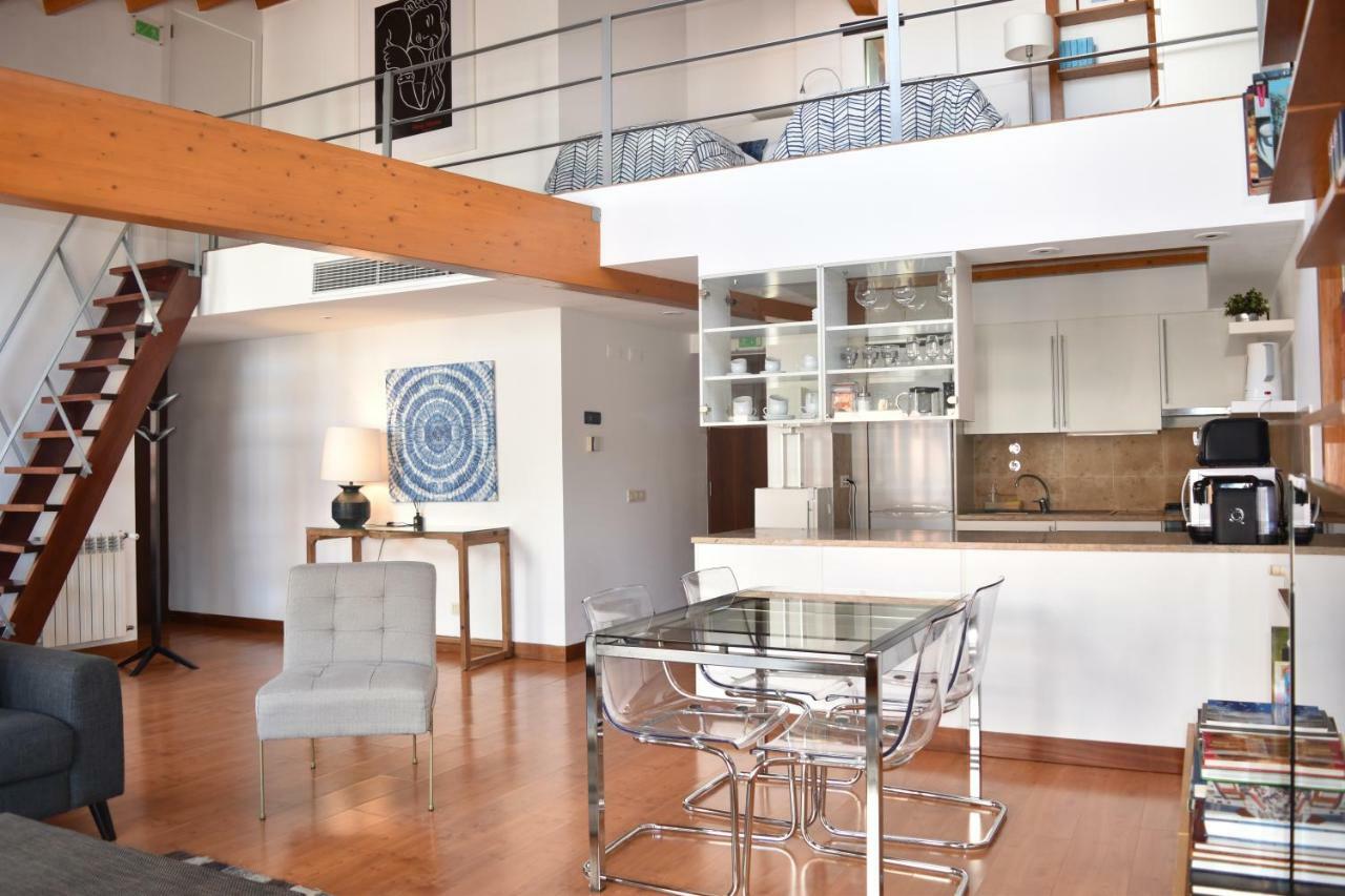 Architect-Designed Loft In A Historic Hilltop Neighborhood Lisboa Eksteriør bilde