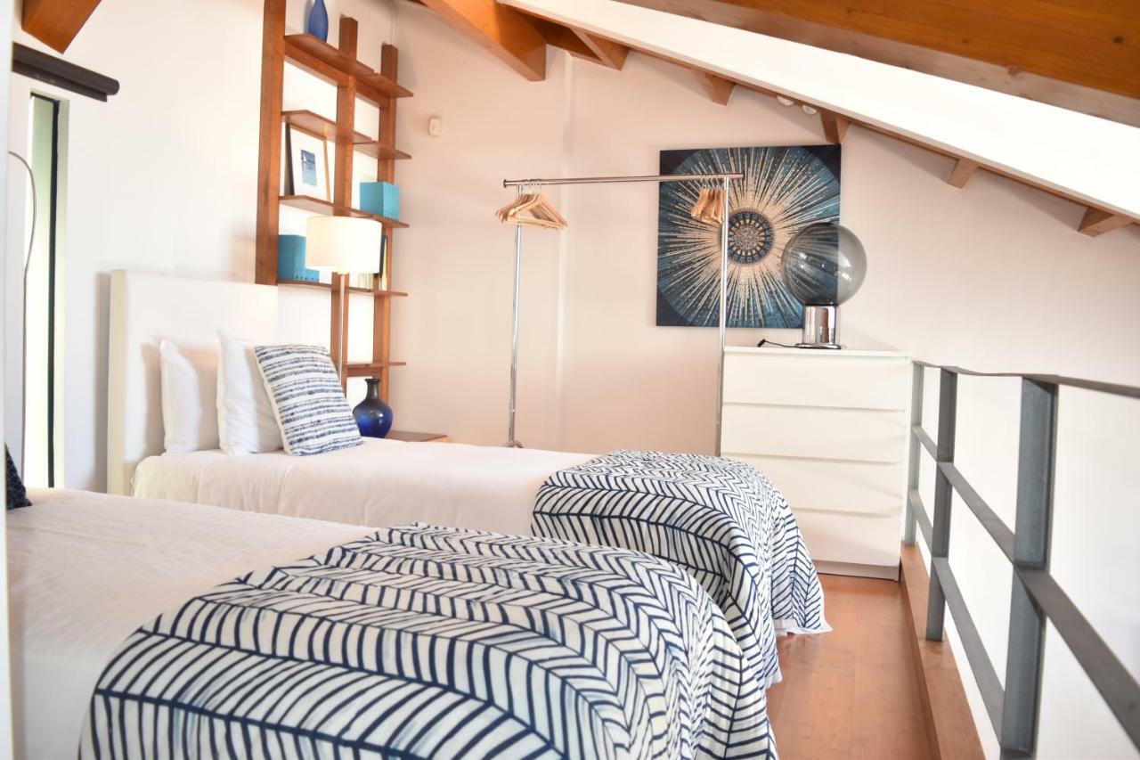 Architect-Designed Loft In A Historic Hilltop Neighborhood Lisboa Eksteriør bilde